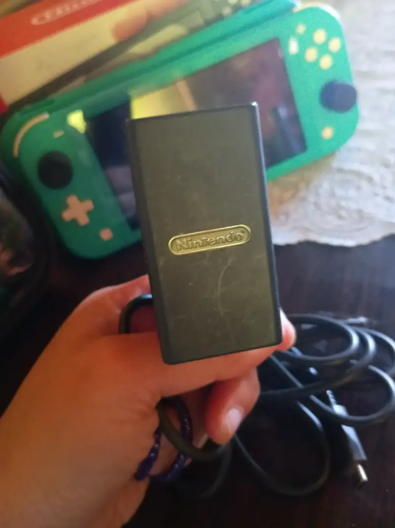 Nintendo Switch lite - 1