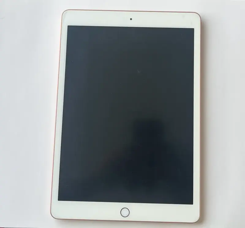 Ipad octava generación. - 1