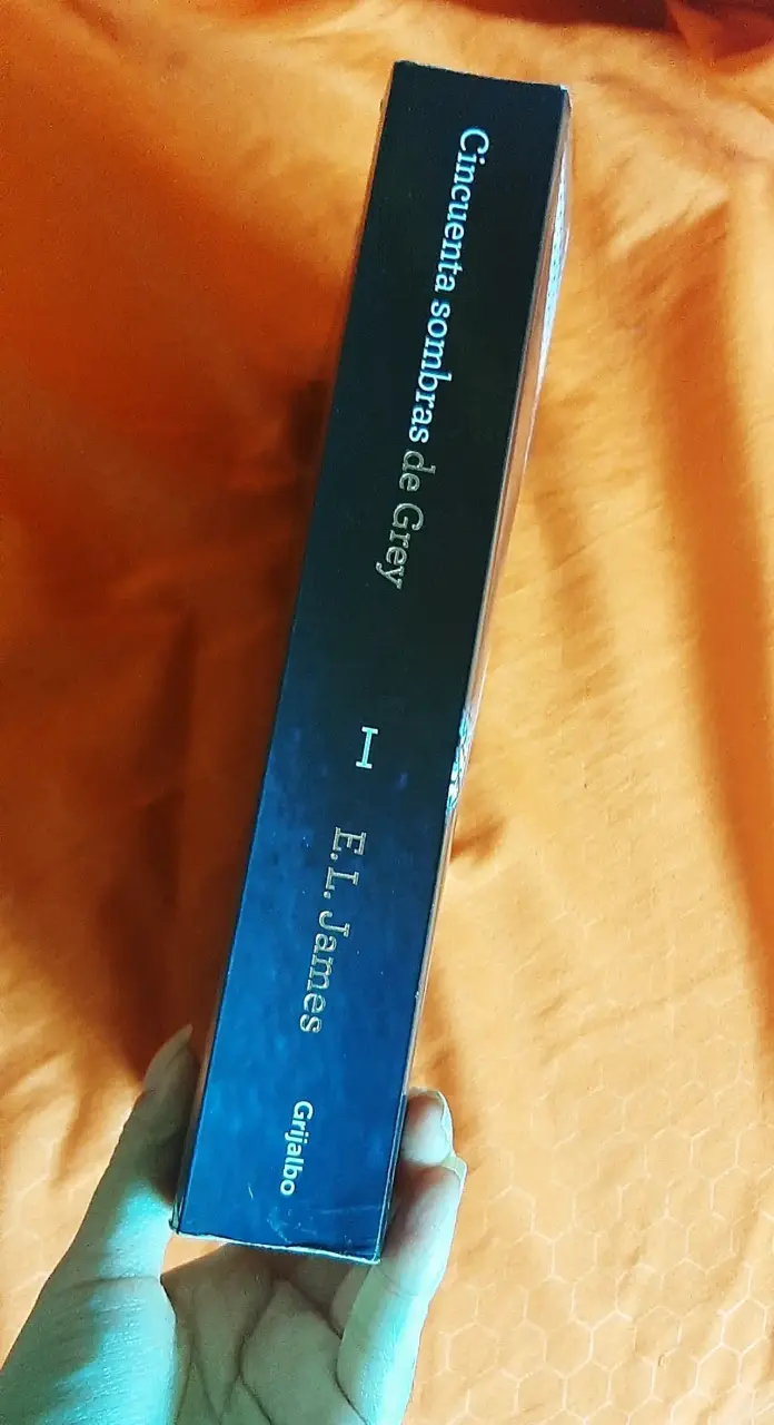 Libro Cincuenta sombras de Grey - 5