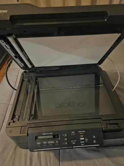 Impresora multifuncional Brother - miniatura 4