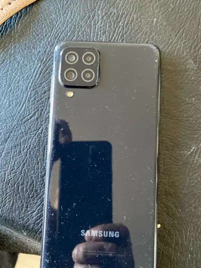 Samsung Galaxy en buen estado - miniatura 2