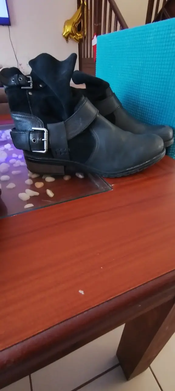 Botines negros de cuero - 3