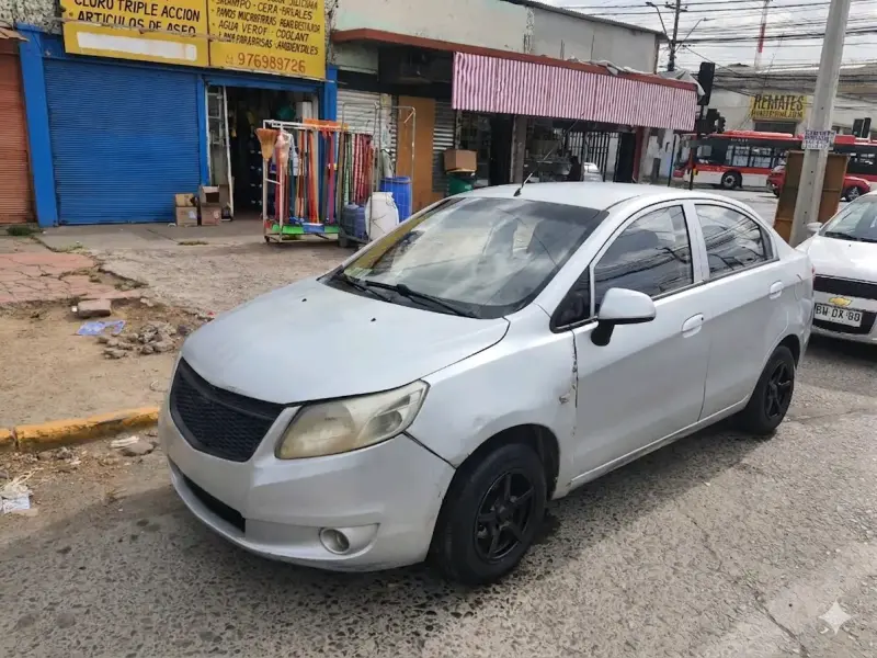 Auto Chevrolet plateado transferible - 2
