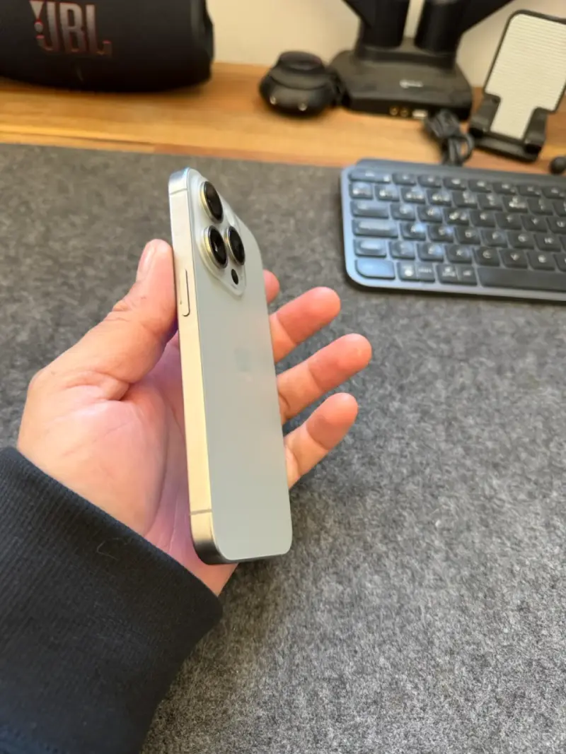 iPhone 15 pro 256gb. - 2
