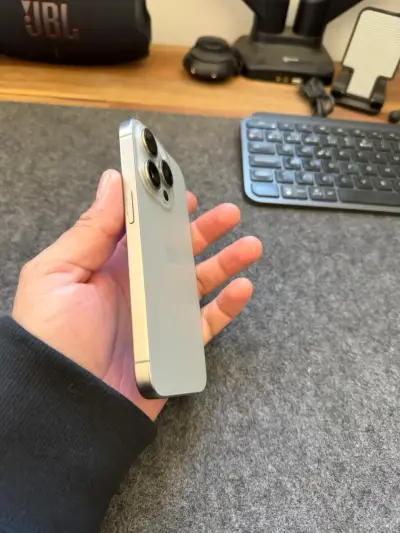 iPhone 15 pro 256gb. - miniatura 2
