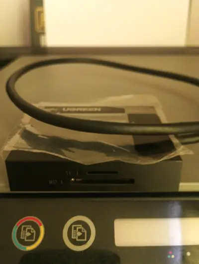 Lector de tarjetas múltiple USB - miniatura 2