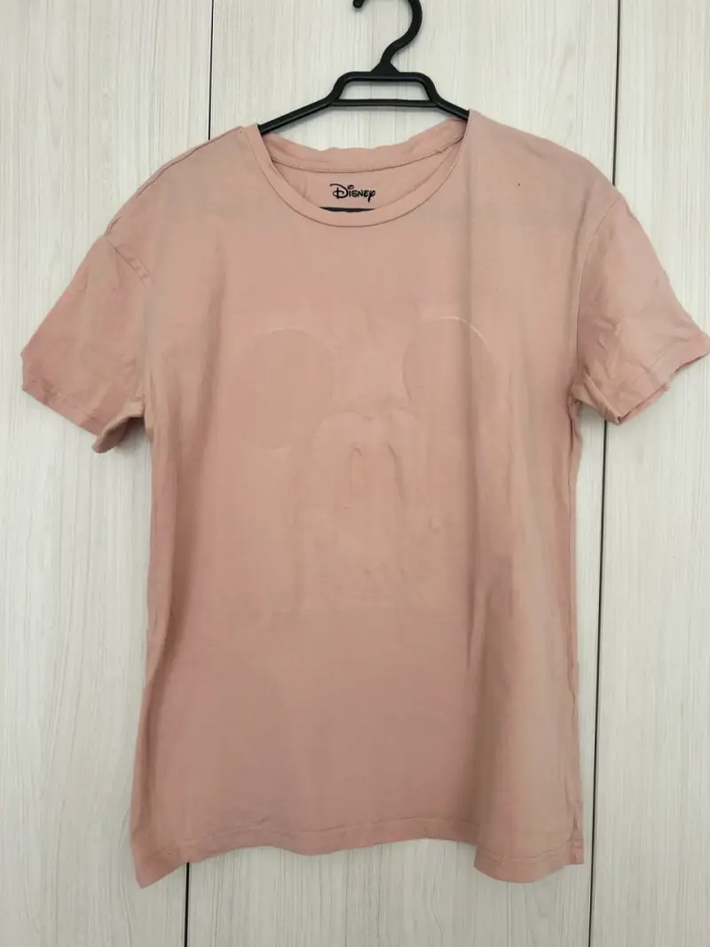 Polera rosada Disney