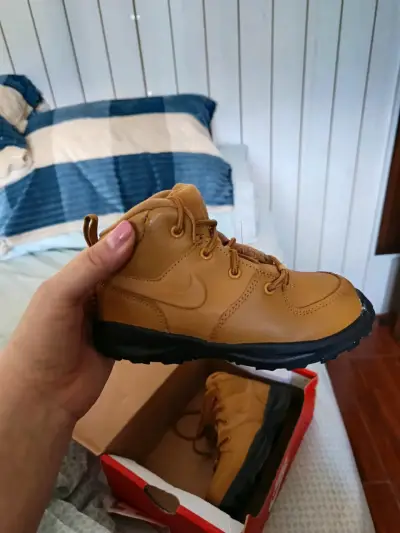 Botines camel para niños - miniatura 1