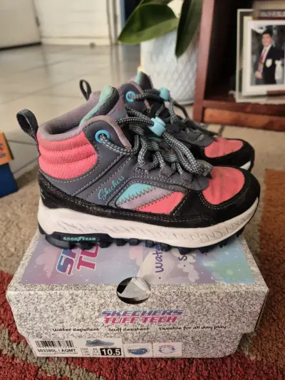 Zapatillas infantiles Skechers gris y rosa N 26 - miniatura 2