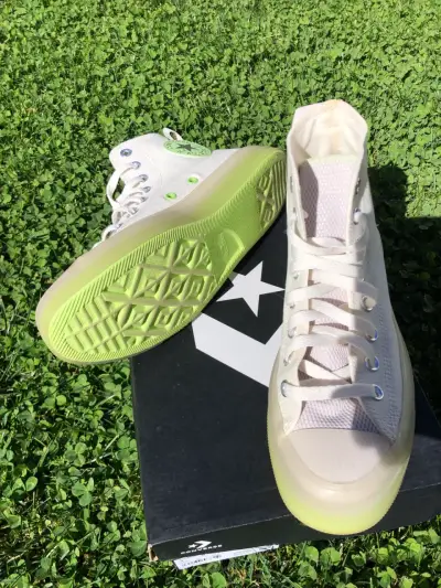 Zapatillas Converse blancas y verdes - miniatura 3