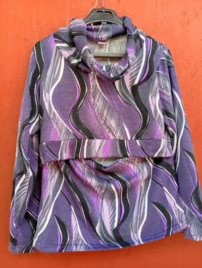Polera manga larga para amamantar - miniatura 1