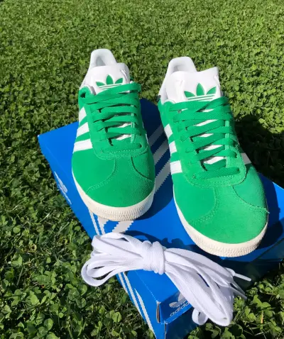 Zapatillas Adidas Gazelle verdes - miniatura 2