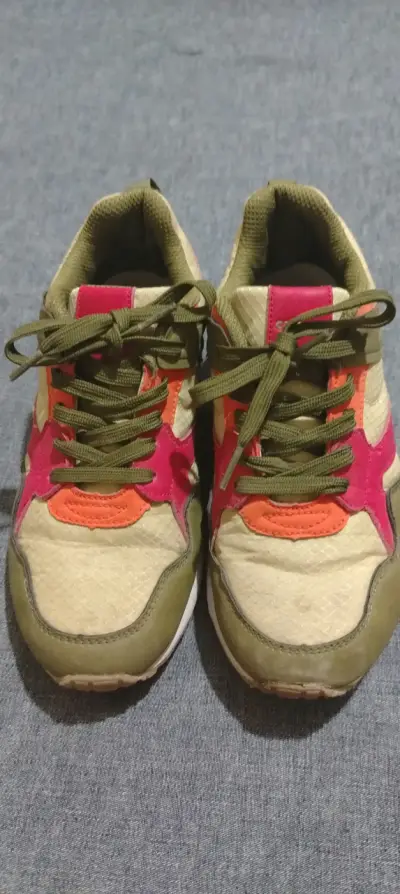 Zapatillas niño y zapatos puntas dama - miniatura 5
