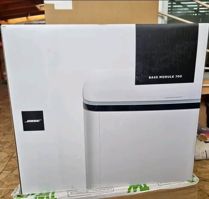 Subwoofer Bose Bass Module 700 - 1