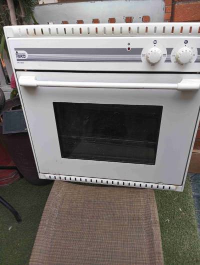 Horno empotrado Teka blanco - miniatura 1