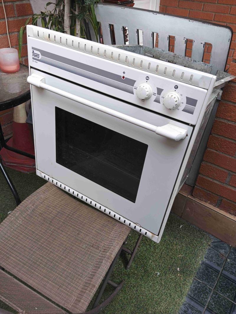 Horno empotrado Teka blanco - 2