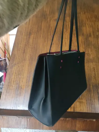Bolso tote negro elegante - miniatura 1