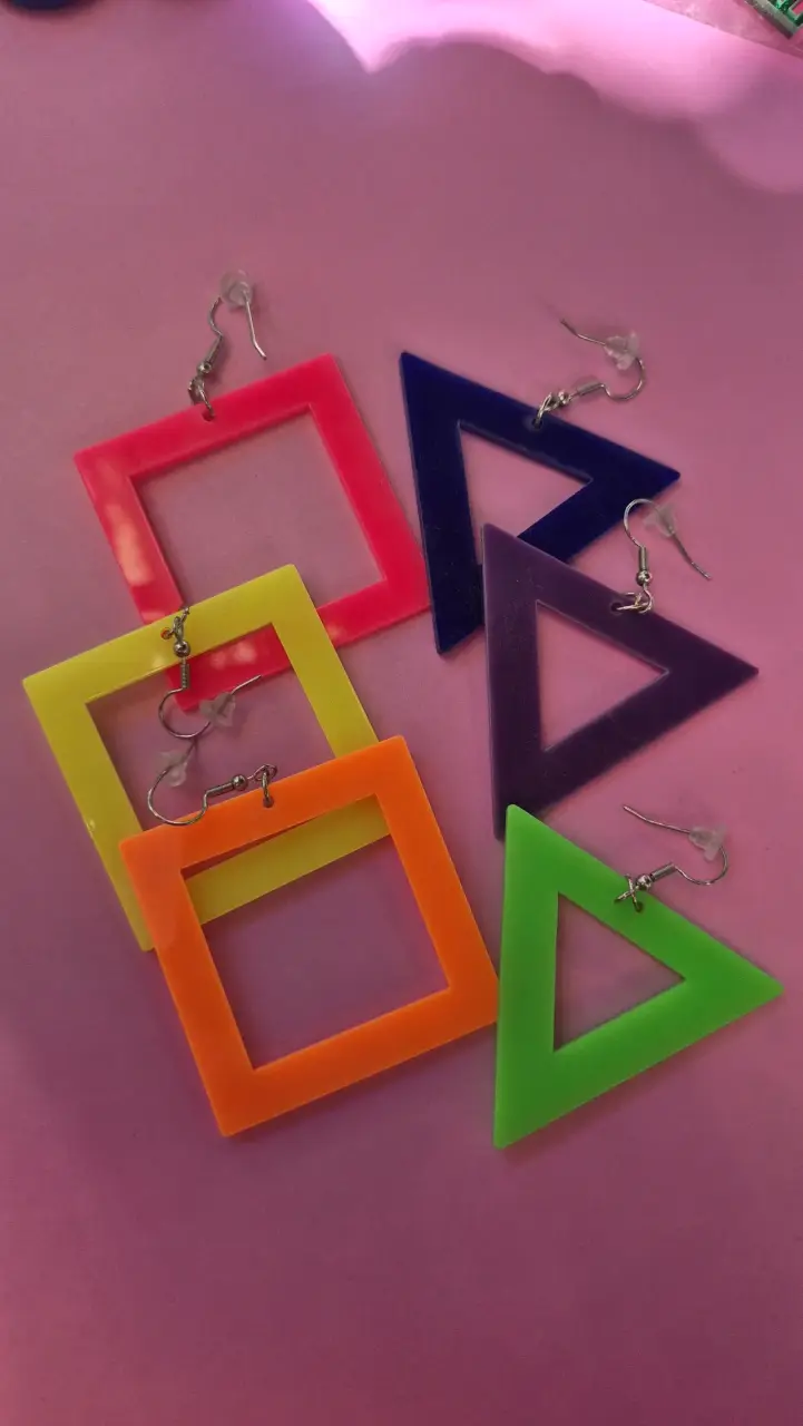Aros de acrílico coloridos intercambiables