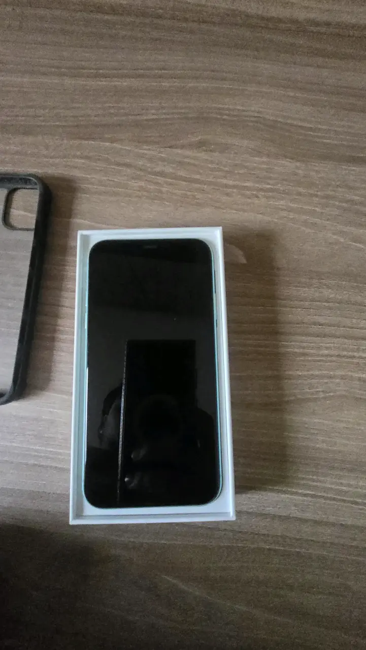 Iphone 11 - 3