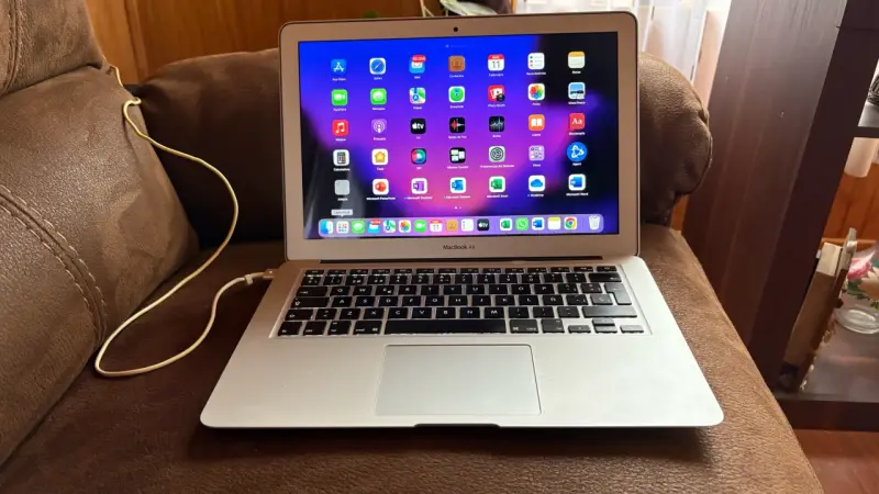 MacBook Air - 5
