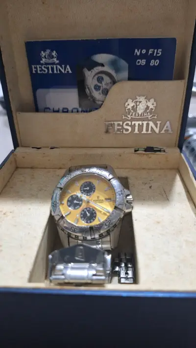 Reloj festina - miniatura 1