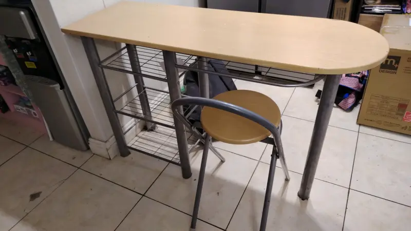 Mesa tipo barra