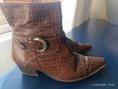Botas, - miniatura 6