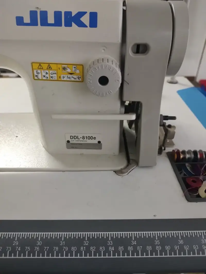 Maquina de Coser Recta Industrial - 3