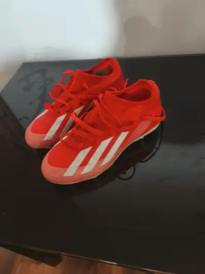 Zapatos de futbol talla 32 - miniatura 1