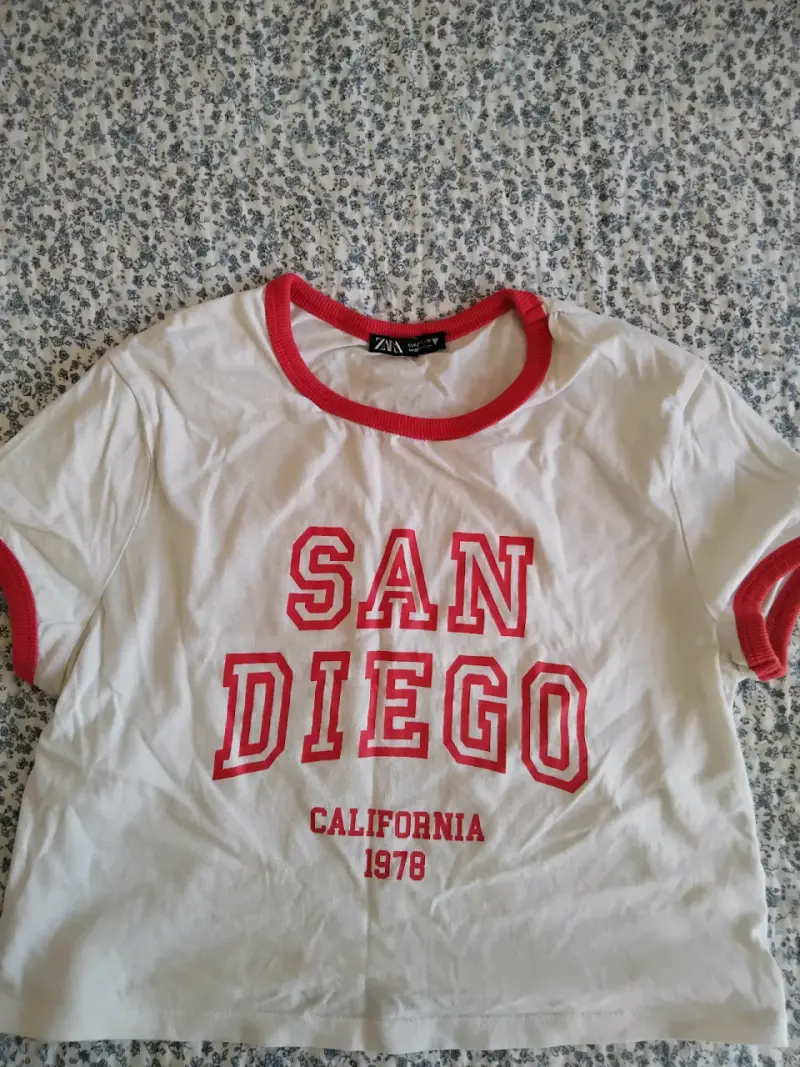 polera corta Zara