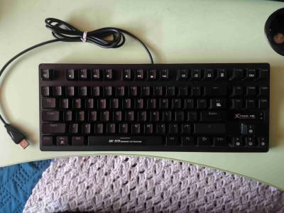 Teclado mecánico - miniatura 1