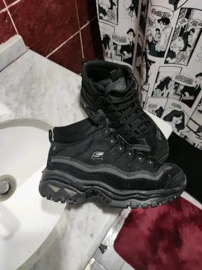 Skechers outhoor sin detalles - miniatura 1