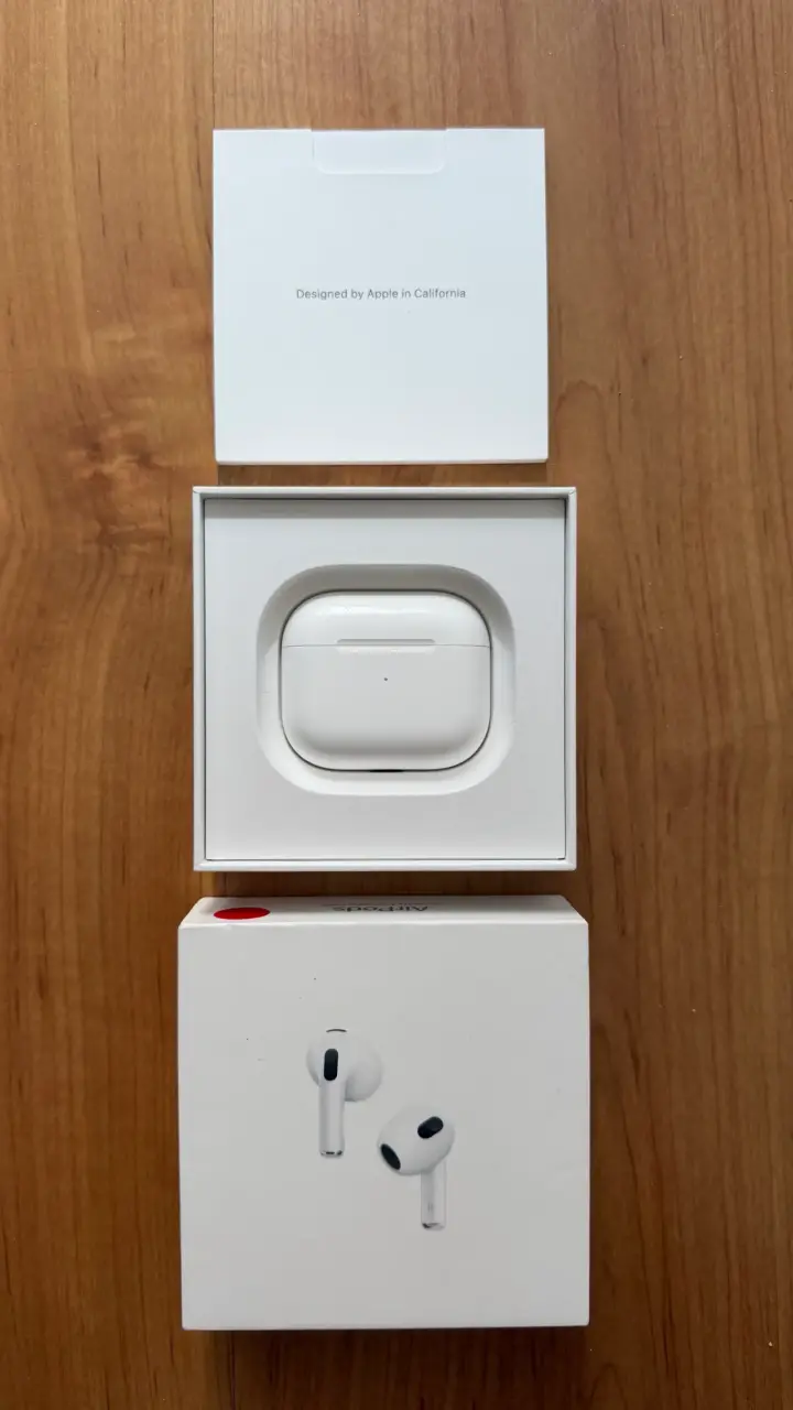 AirPods 3ra Generación - 3