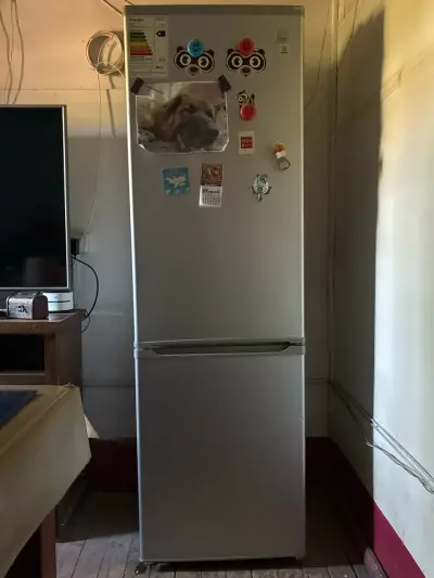 Refrigerador 268 litros - miniatura 1