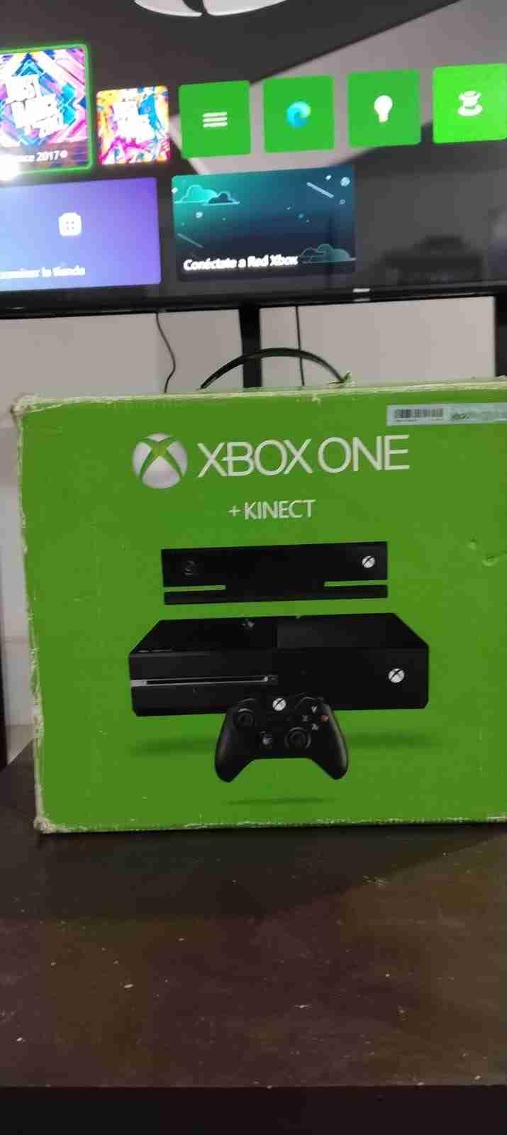 XBOX ONE CON KINET - 1