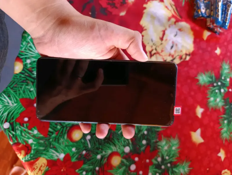 Vendo Celular Vivo Y27 5G - 6