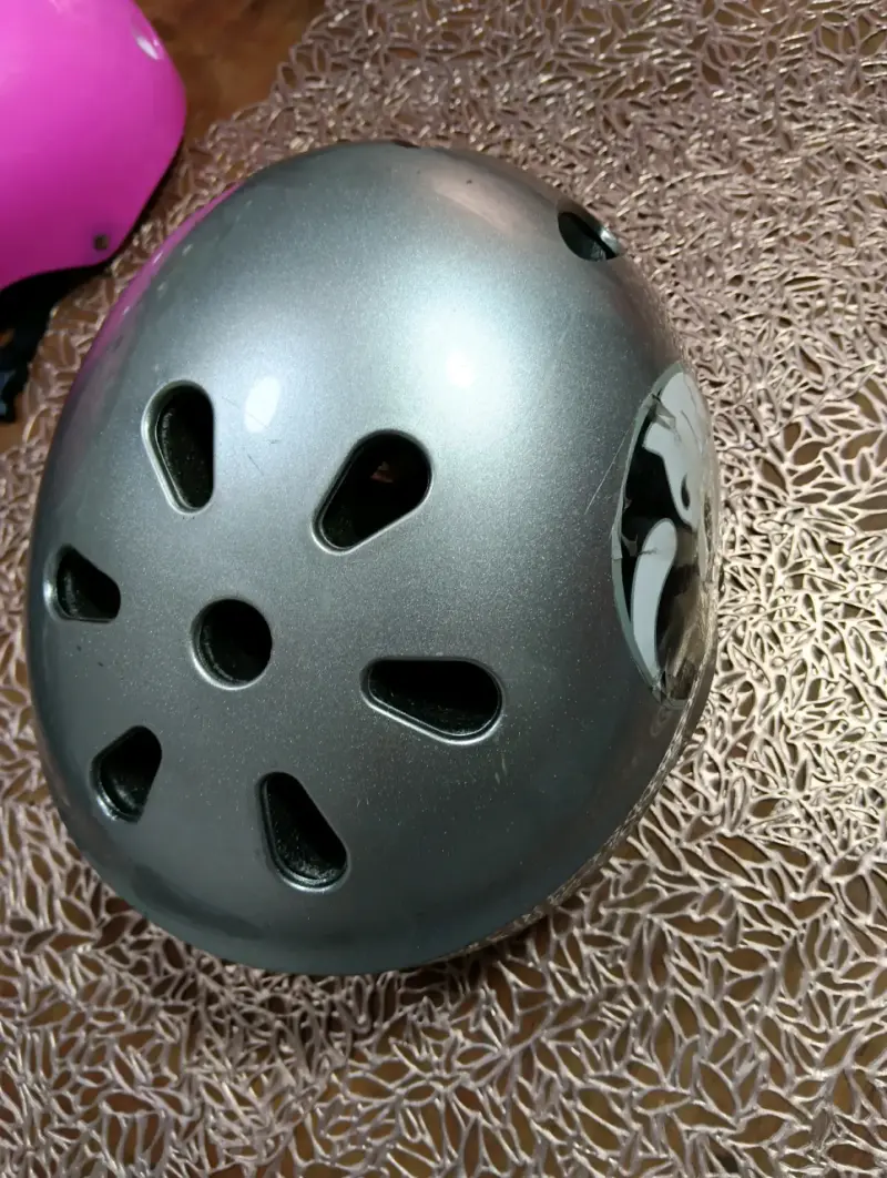 Casco - 2