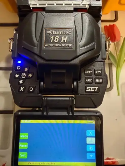 Fusionadora de fibra óptica - miniatura 2