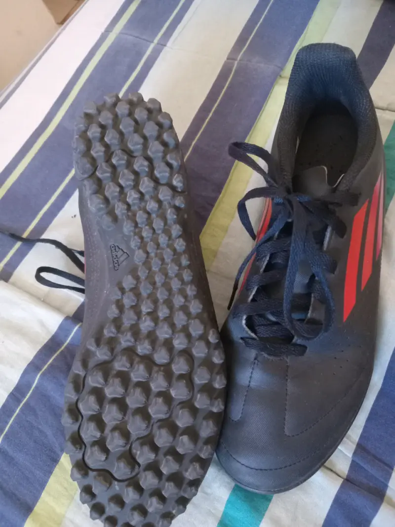 Zapatillas futbolito - 2