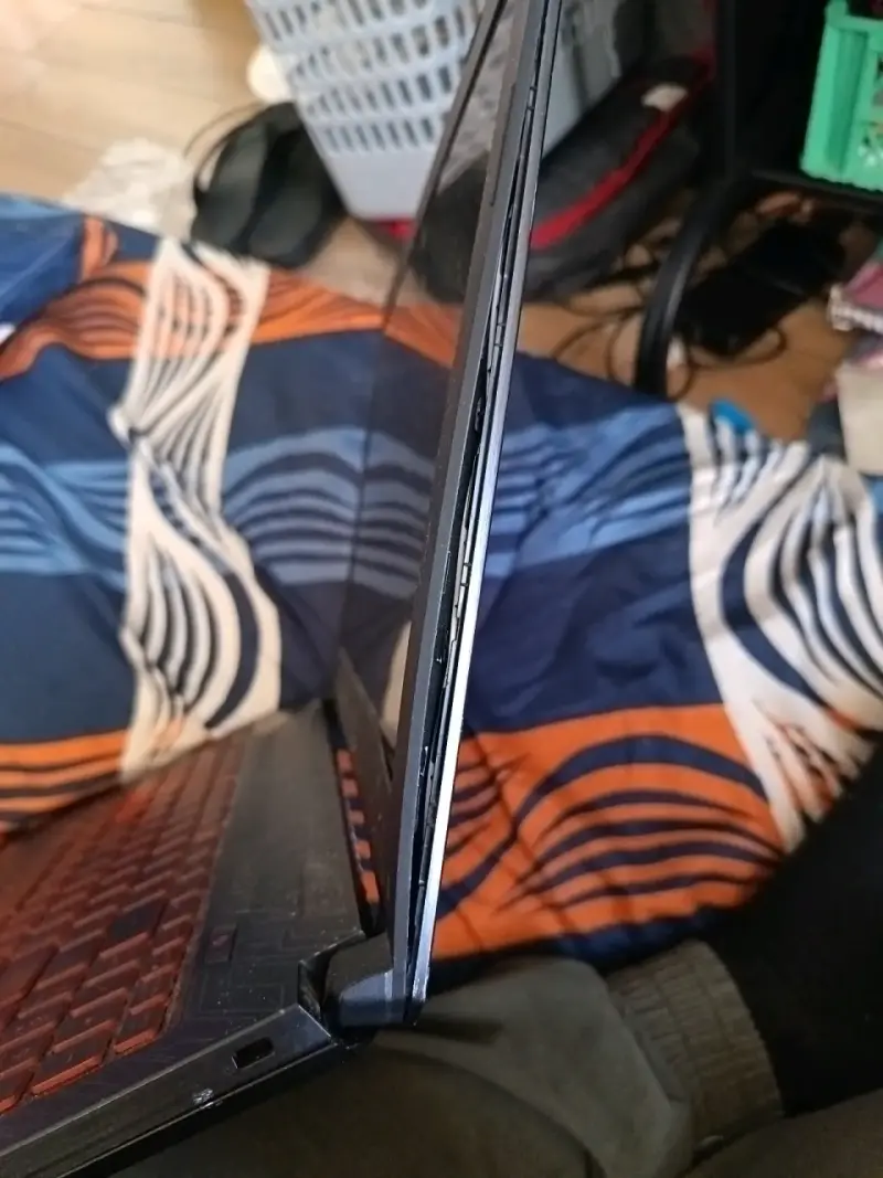 Asus FX504GM - 4