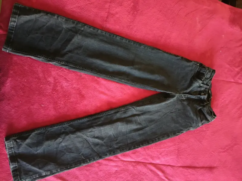 Jeans negro, faldas y shorts - 1