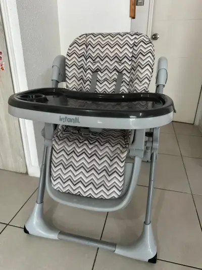 Silla de comer bebé - miniatura 2