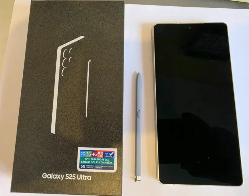 Samsung Galaxy S25 Ultra 512GB - 4