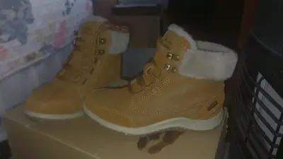Botines niña hermosos - miniatura 2