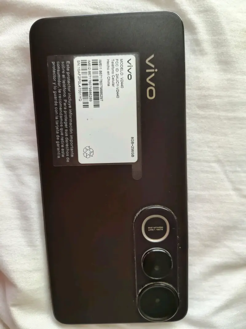 Vendo celular vivo V50 Lite 5g 256g - 2