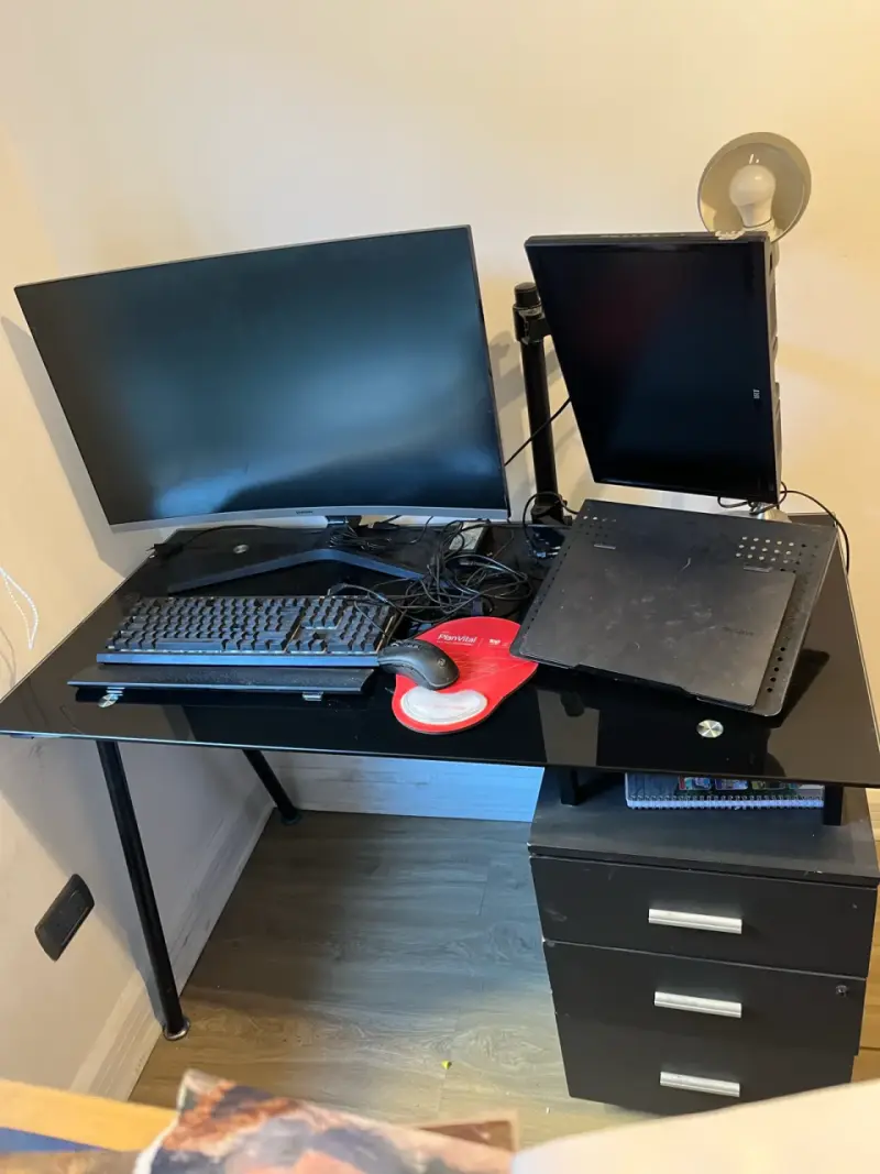 Escritorio - 3