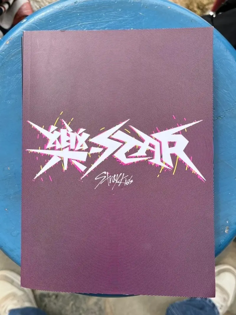Álbumes de Stray Kids - 4