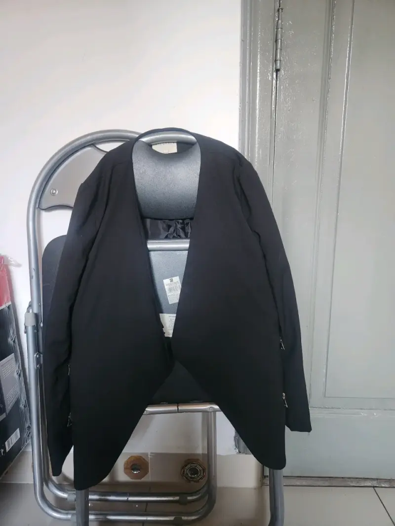 Chaquetas y blusa talla M - 2