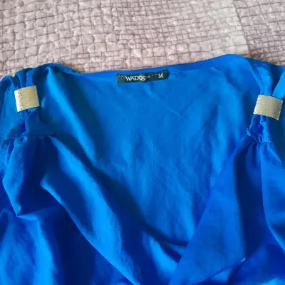 Blusa azul de verano - miniatura 2
