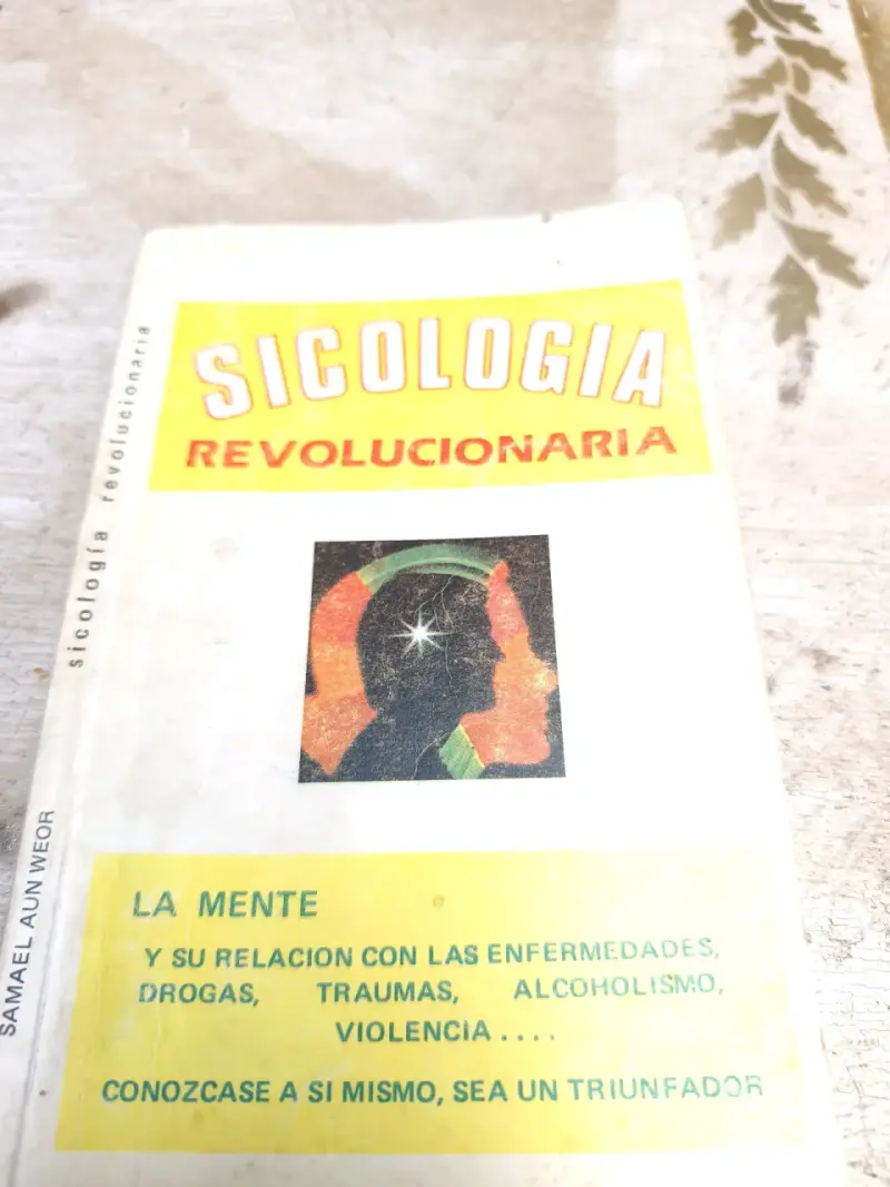 4 libros muy buenos - 4